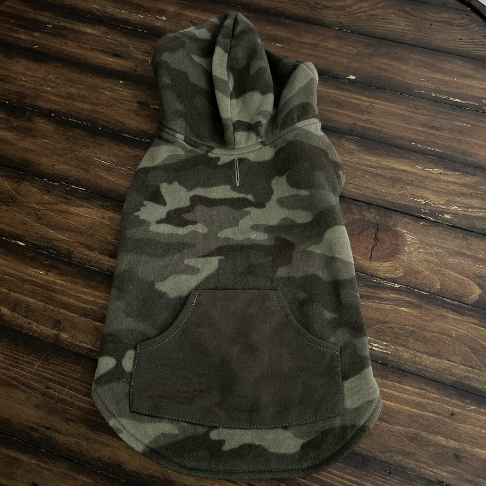 SONOMA Dog Hoodie Sweater Camouflage Size M Reversible